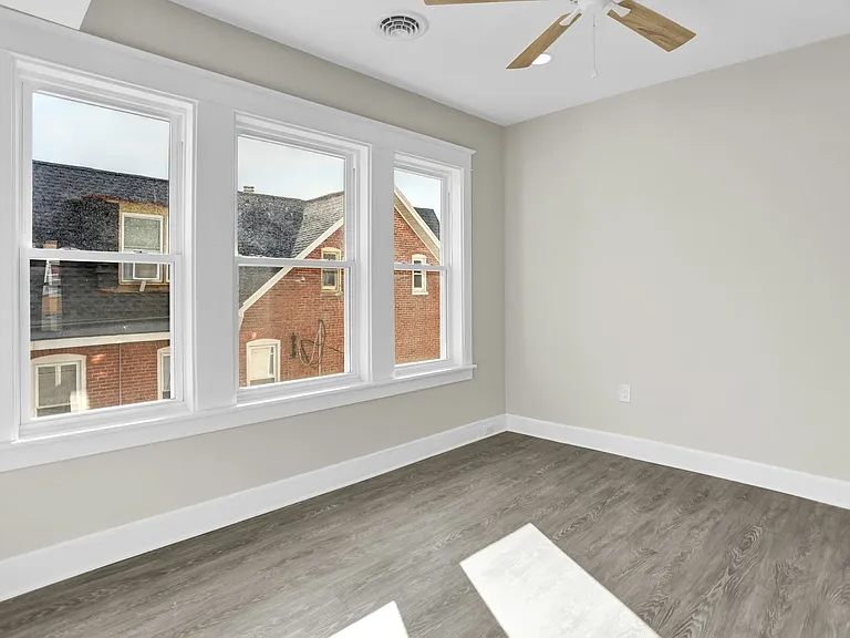 17 N Church St #2 — Photo 15
