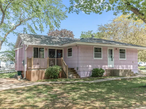 5501 Unity Ave N, Crystal, MN 55429