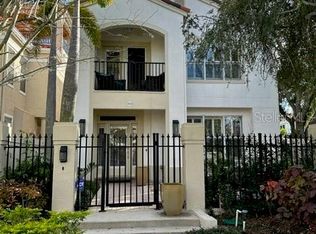 1024 Royal Pass Rd, Tampa, FL 33602