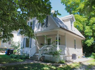 614 N Gilbert St #1/2, Iowa City, IA 52245