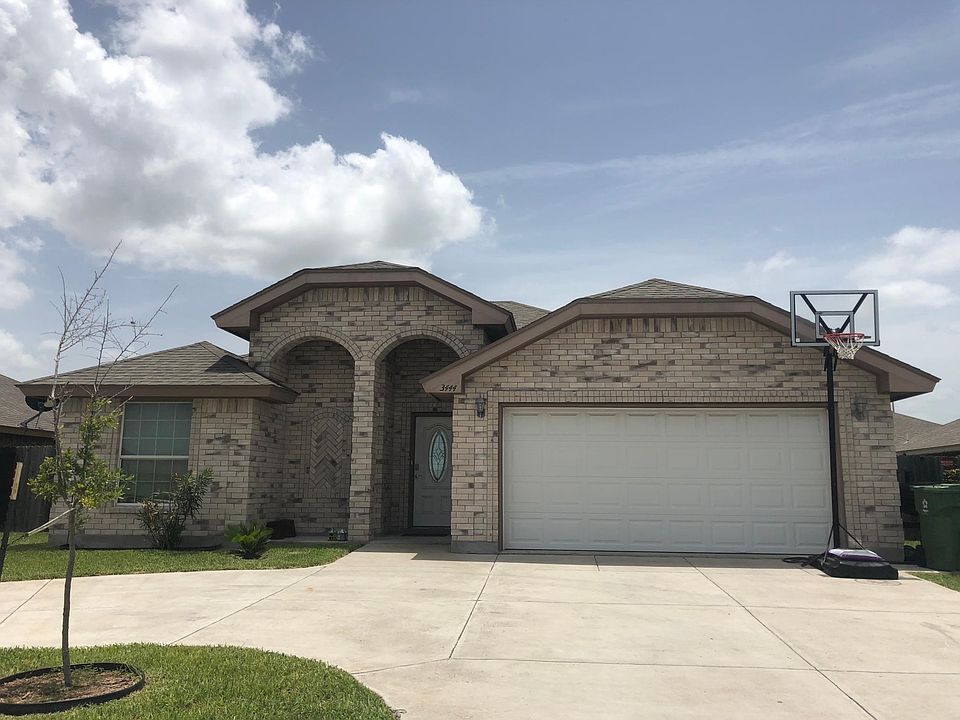 House Exterior and Garage
