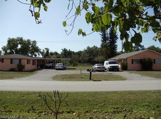 4542 Gulfstream Dr, Naples, FL 34112