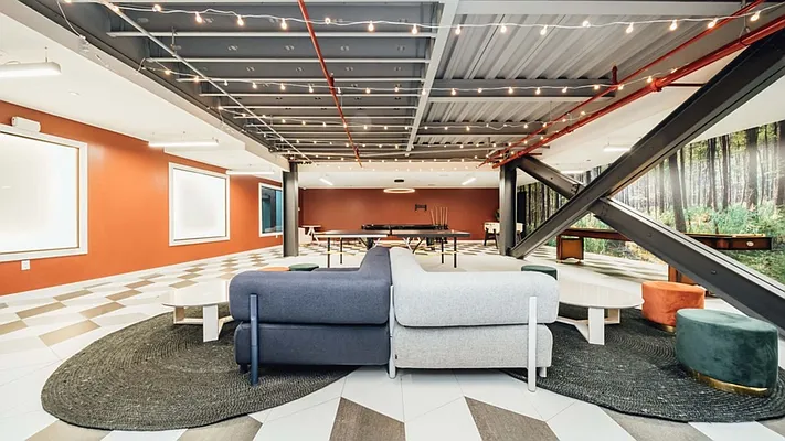 Rented by Nooklyn NYC LLC | media 43