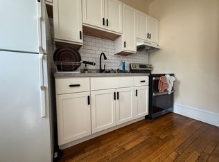881 Huntington Ave APT 8, Boston, MA 02115