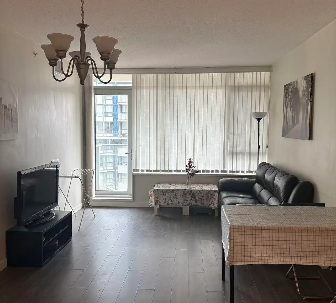 2 bed, 841 sqft, $3,200 — Photo 1