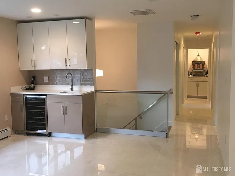 9 Holly Rd — Photo 22