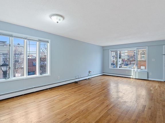 2nd image of 431 7th St APT 1