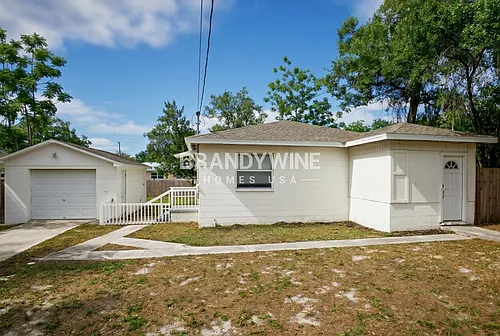 2610 E Annie St Photo 1