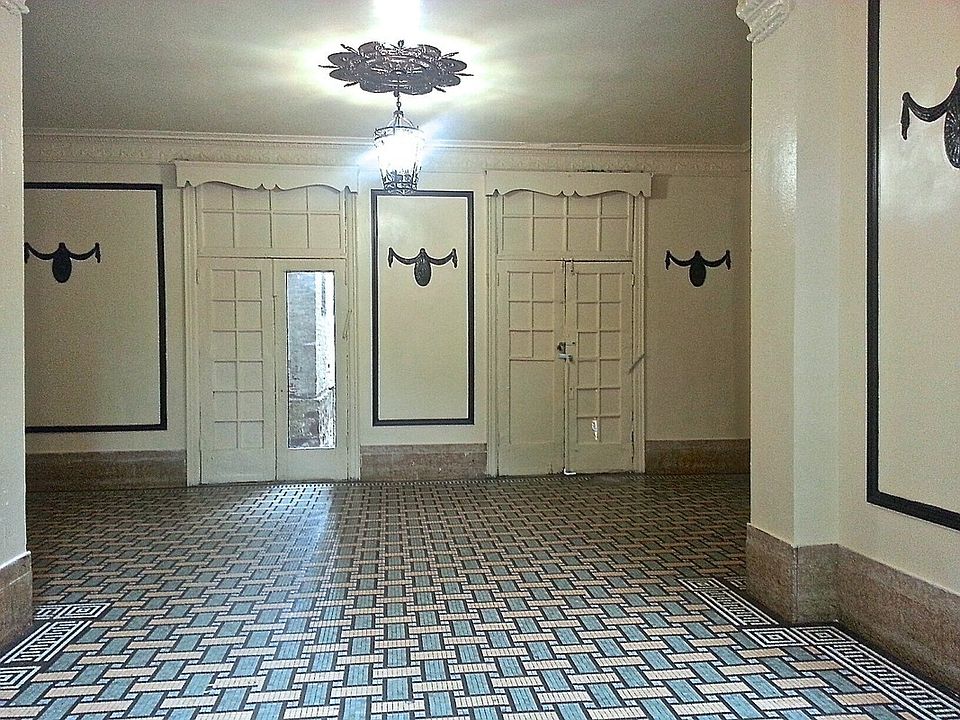 2nd image of 84 Lawrence Ave APT A1