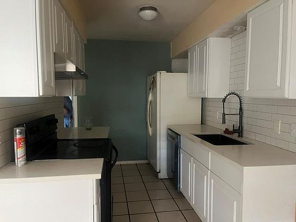 5th image of 901 Fieldwood Dr #A-b