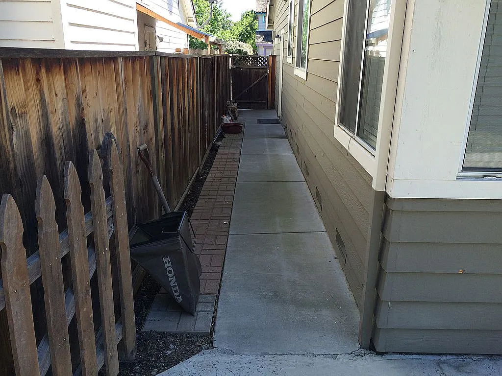 5012 Brookhaven Way photo 1