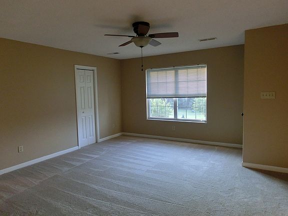 3rd image of 1814 Cherrybrook Dr