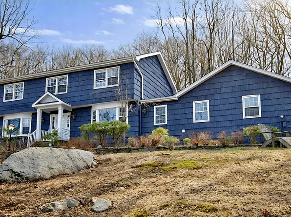 9 Crescent Lane, Putnam Valley, NY 10579