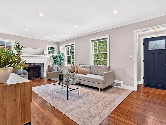 4th image of 856 Rahway Ave