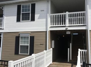 5302 Spring River Dr, O'Fallon, MO 63368