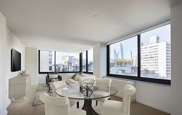 1st image of 180 W 20th St APT 15V