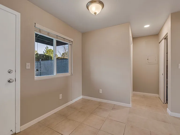 4296 Clay St — Photo 6