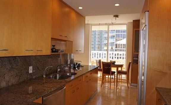 5th image of 9801 Collins Ave #Penthouse 16