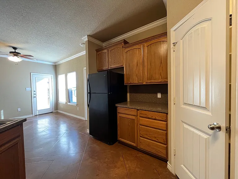 3016 Beauford St — Photo 9
