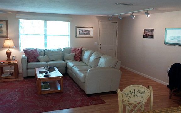 5th image of 5050 NW 37th Pl
