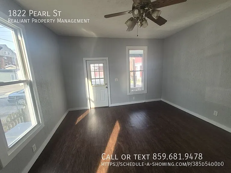 1822 Pearl St — Photo 2