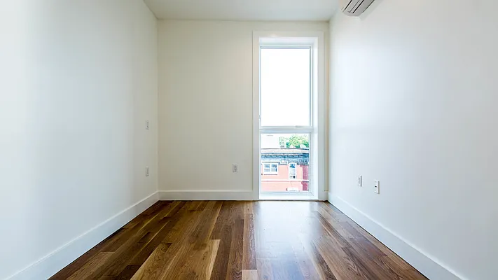 Rented by Nooklyn NYC LLC | media 22