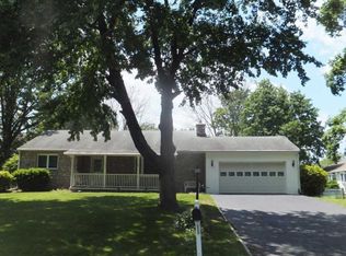 1018 Lavera Rd, Warminster, PA 18974