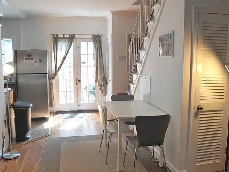 22 Snows Ct NW — Photo 4