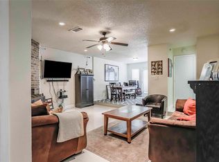 2038 Fleur De Lis Ct, Arlington, TX 76012