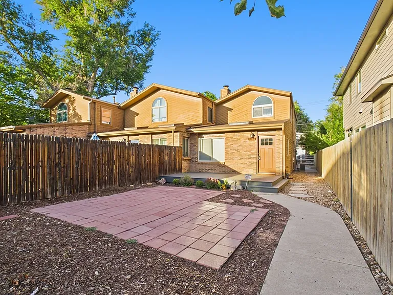 3544 S Ogden St — Photo 22