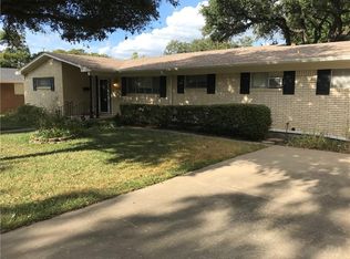 5204 Lake Charles St, Waco, TX 76710