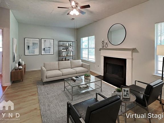 2nd image of 10851 Southshore Ct