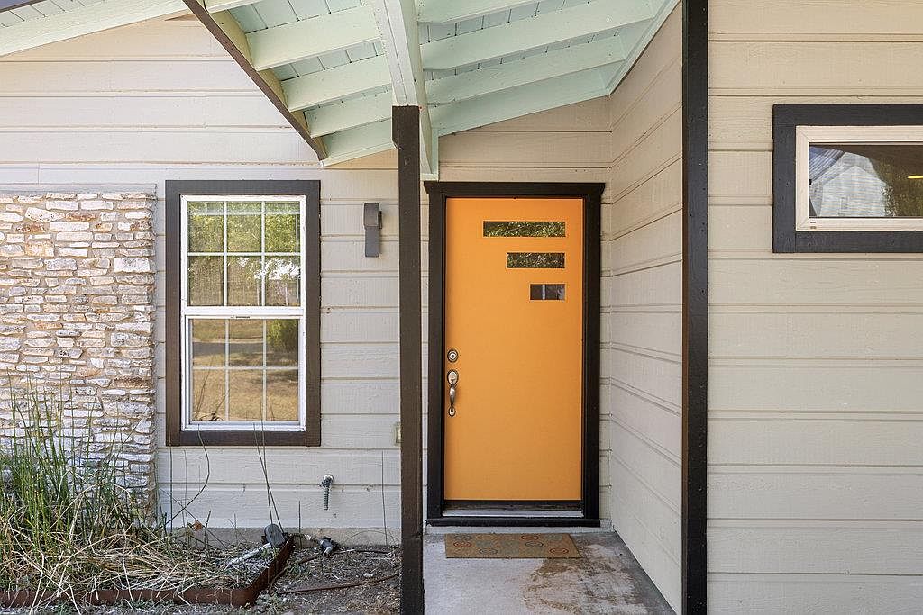4709 Mount Vernon Dr, Austin TX - Owner Finance Home