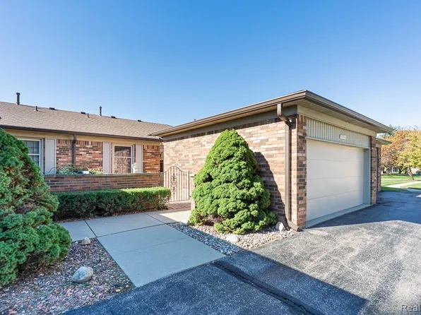 49414 Richmond Ct, Shelby Township, MI 48315