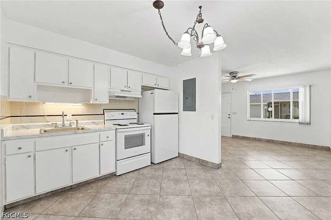 1 bed, 1.0 bath, 800 sqft, $1,225 — Photo 1