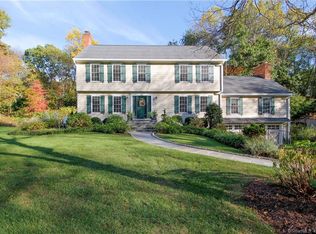 45 Hersh Rd, Fairfield, CT 06824