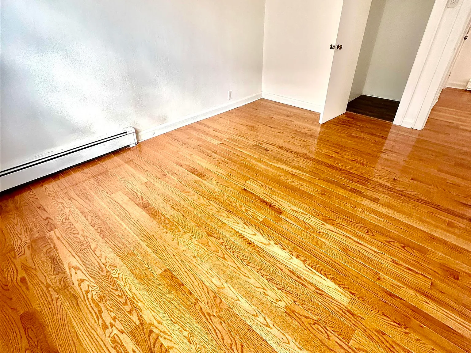 2 bed, 1.0 bath, $2,400 — Photo 3