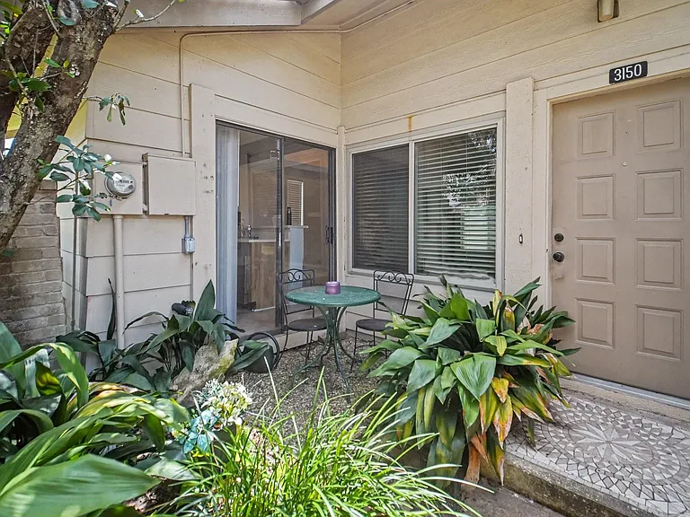 3150 Windchase Blvd — Photo 1