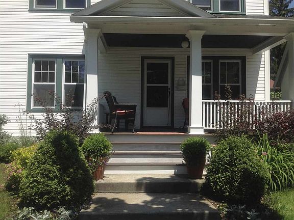 2nd image of 113 Lincoln Ave