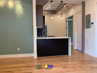 Rented by Aron Fried, LREB