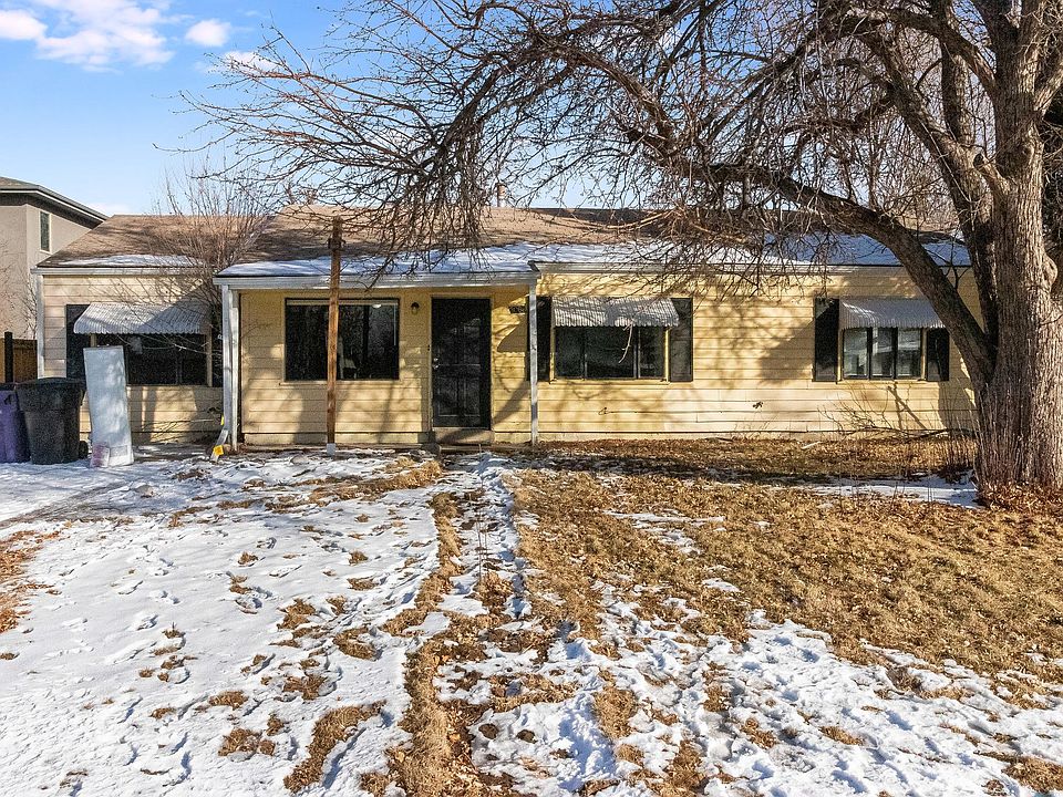1st image of 3068 S Dexter Way