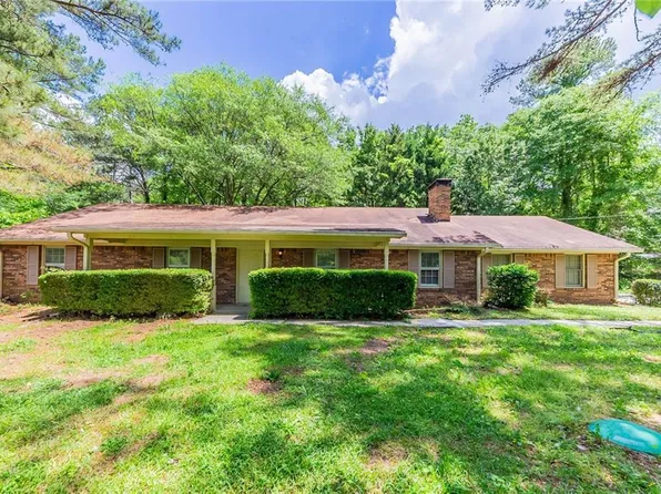 1296 Carman Ct SE, Conyers, GA 30013