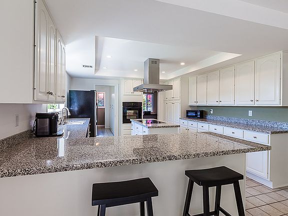 2nd image of 3042 Palo Verde Cir