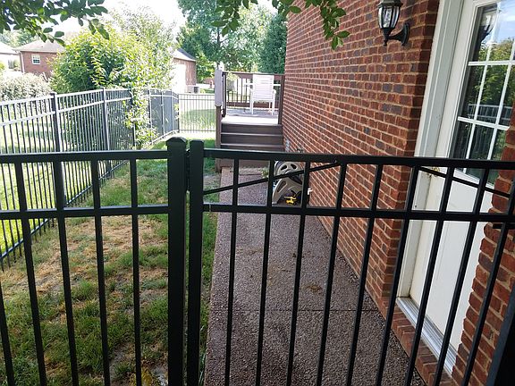 side view, garage entrance