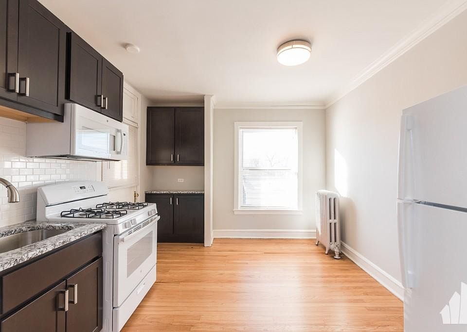 1st image of 3616 N Kedzie Ave