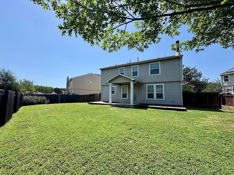 137 Firewheel Cv — Photo 20
