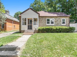 105 S Ottawa St, Saint Johns, MI