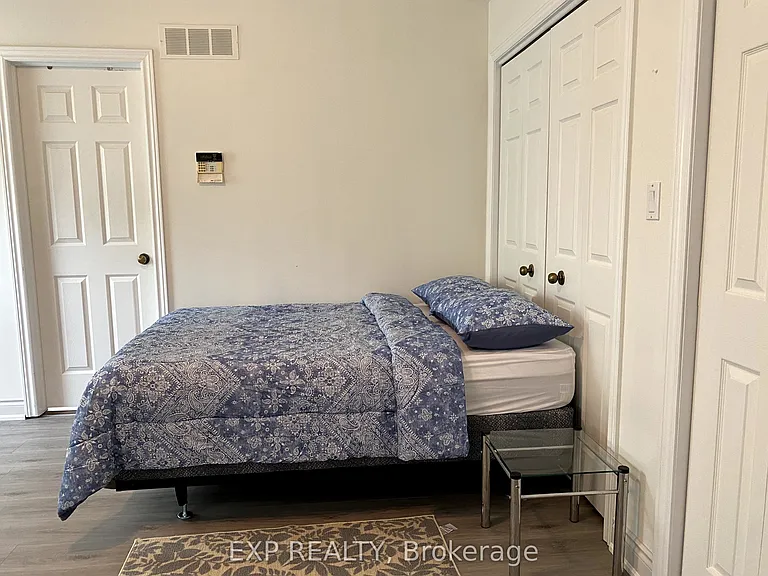1175 Haldibrook Rd S — Photo 20