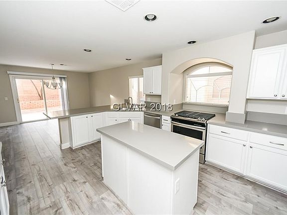 3rd image of 10955 Carberry Hill St