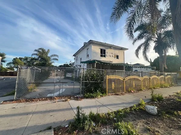 604 E Mission Blvd, Pomona, CA 91766
